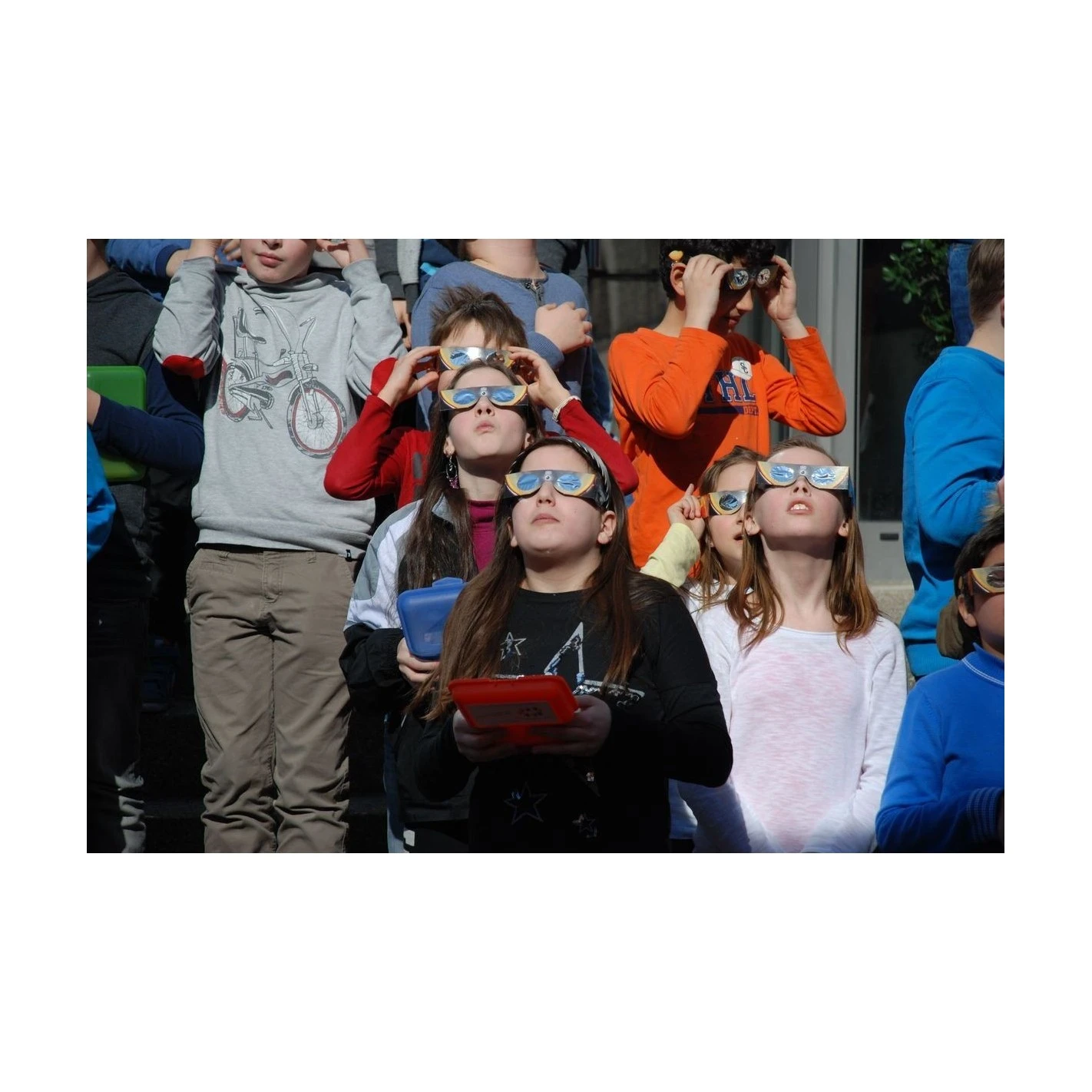 Gafas Para Eclipse Solar BAADER PLANETARIUM AstroSolar® Silver/Gold 2459294 11 Gafas Para Eclipse Solar BAADER PLANETARIUM AstroSolar® Silver/Gold 2459294 - Imagen 11