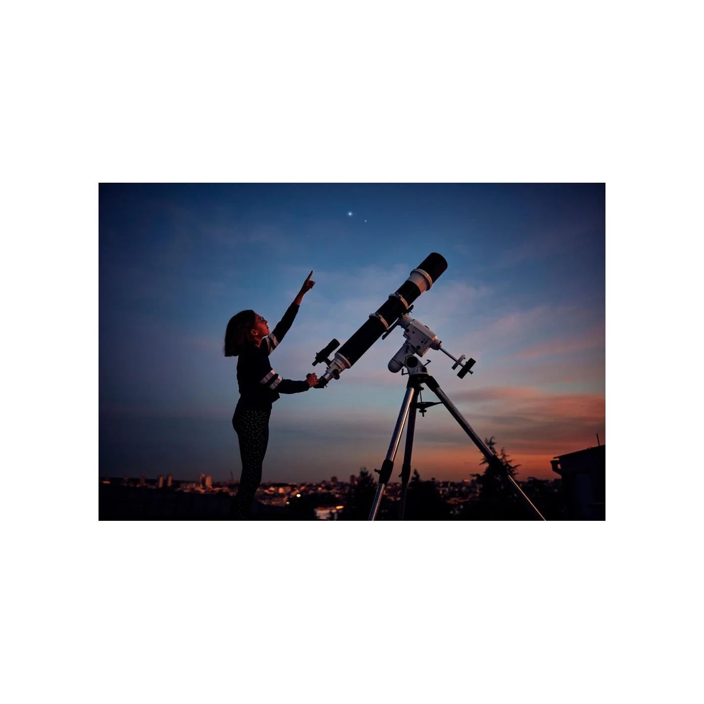 Pack Telescopio Newton SkyWatcher Black Diamond Dual Speed 200/1000 NEQ5 PRO GOTO Con Curso De Iniciación Personalizado 8 Pack Telescopio Newton SkyWatcher Black Diamond Dual Speed 200/1000 NEQ5 PRO GOTO Con Curso De Iniciación Personalizado - Imagen 8